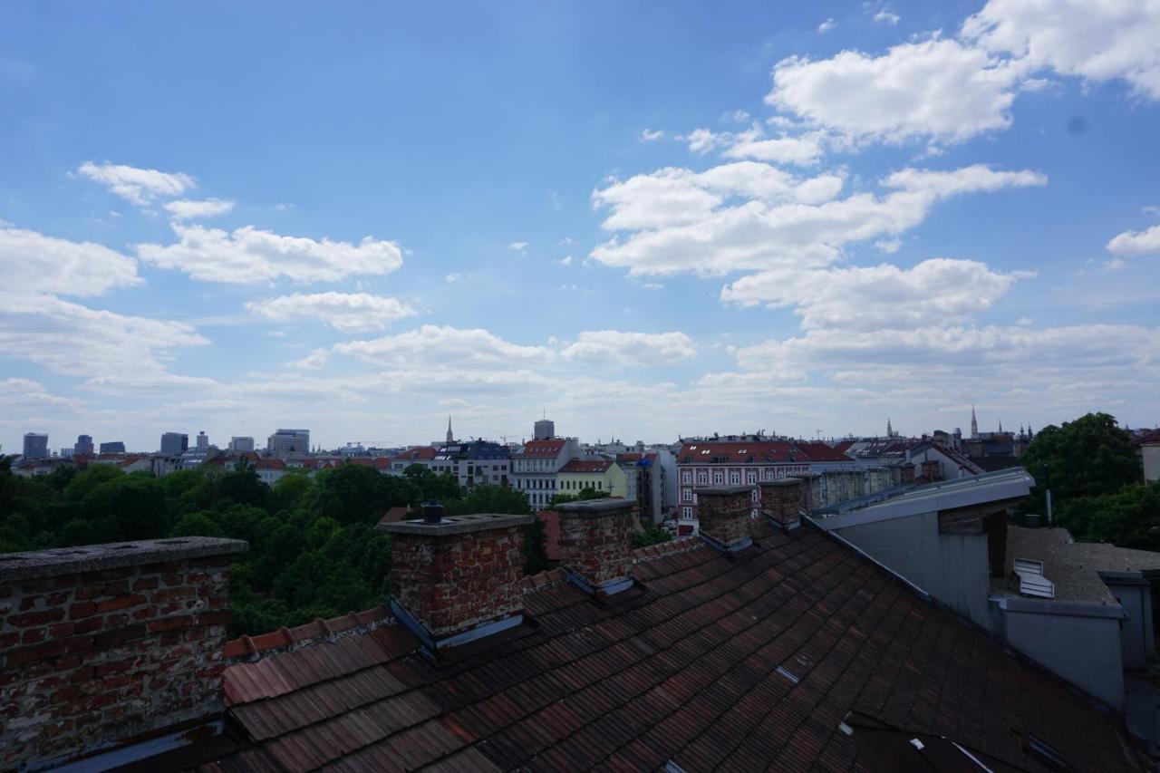 Appartamento Augartenblick Penthauscombo 15/16 - Blick Zum Riesenrad Vienna Esterno foto