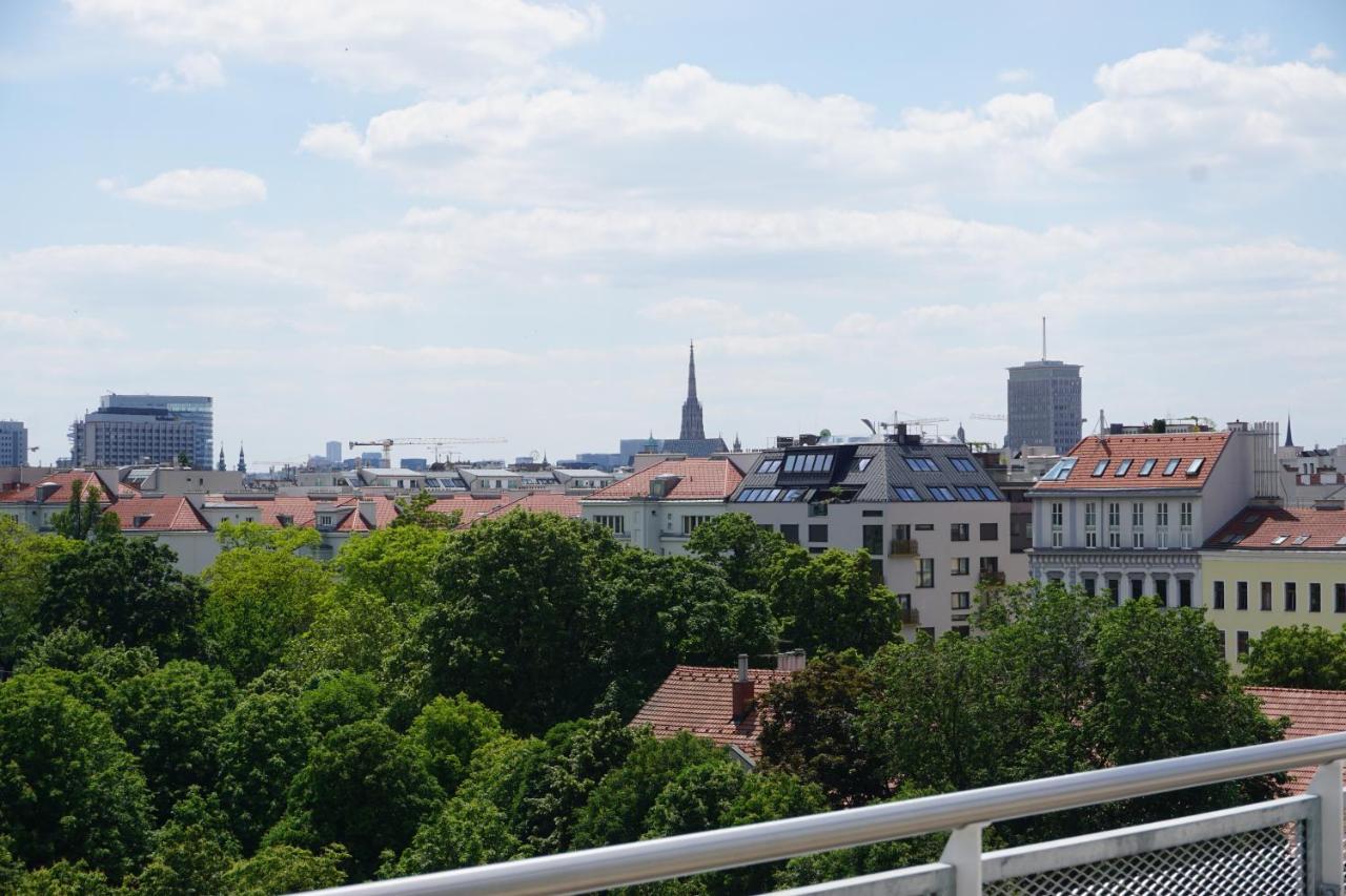 Appartamento Augartenblick Penthauscombo 15/16 - Blick Zum Riesenrad Vienna Esterno foto