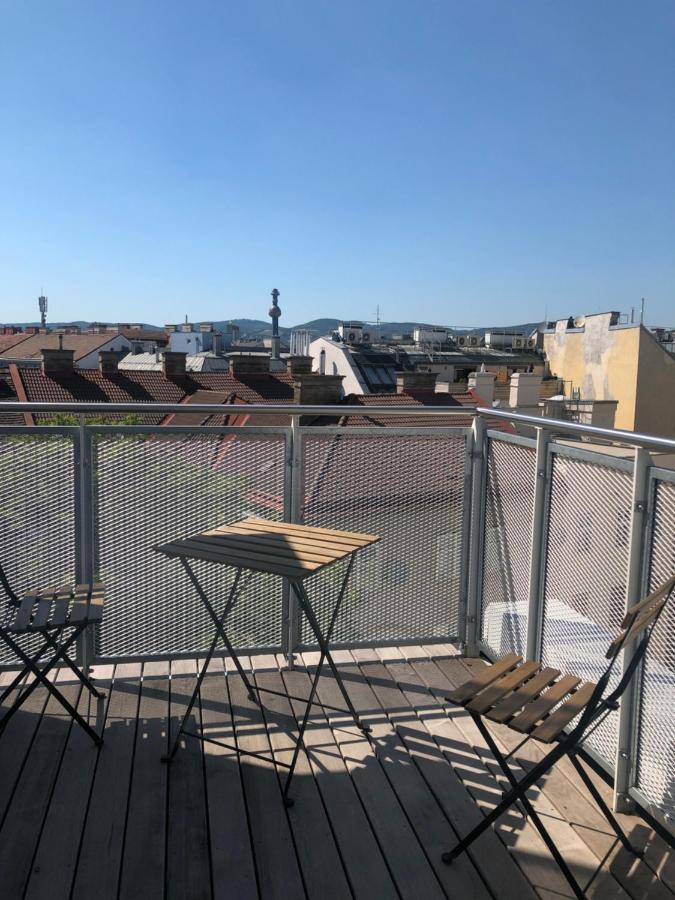 Appartamento Augartenblick Penthauscombo 15/16 - Blick Zum Riesenrad Vienna Esterno foto